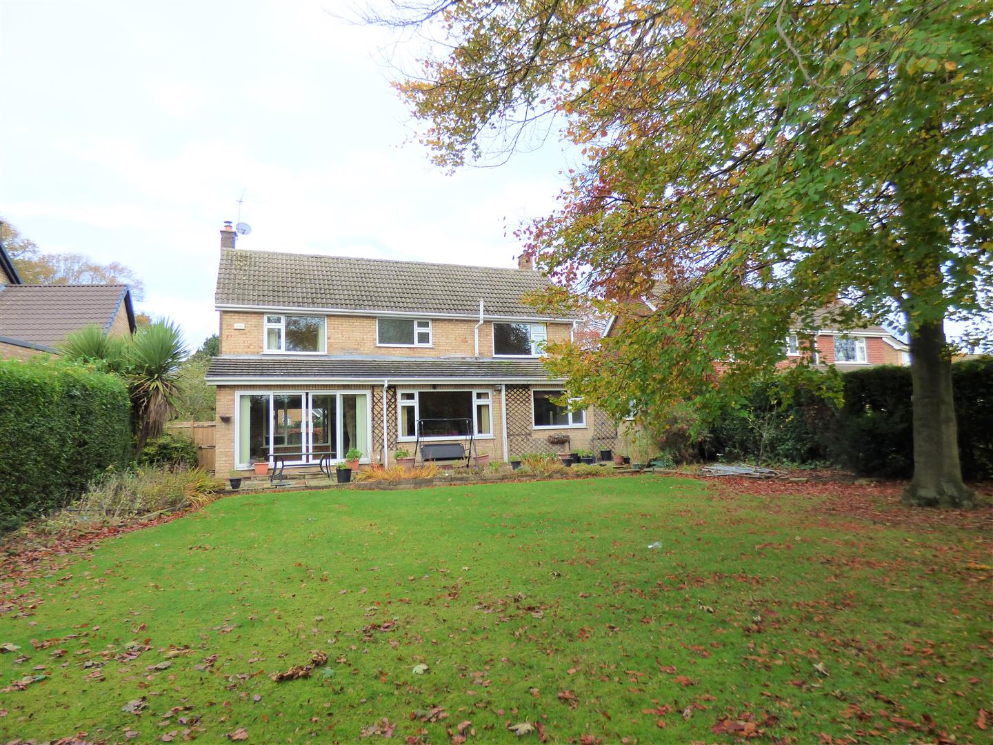 House Detached Manor Road, Swanland